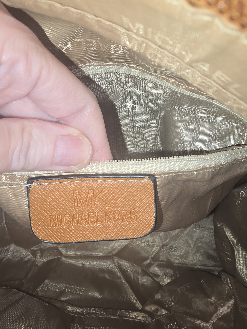 Michael Kors Navy 💙 MK Logo Tote with Tan Handles, Excellent Condition! - Picture 9 of 12
